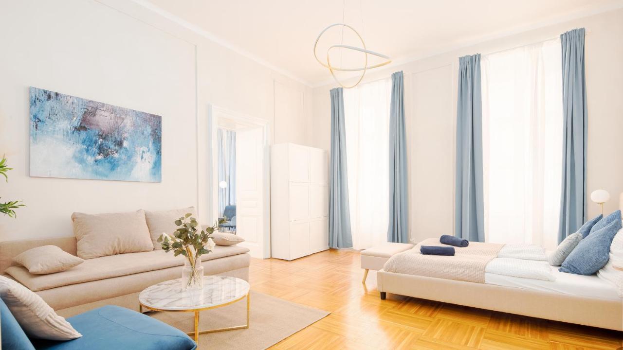 Spacious And Near Metro I Close To Parks I Akh Apartment Viena Exterior foto