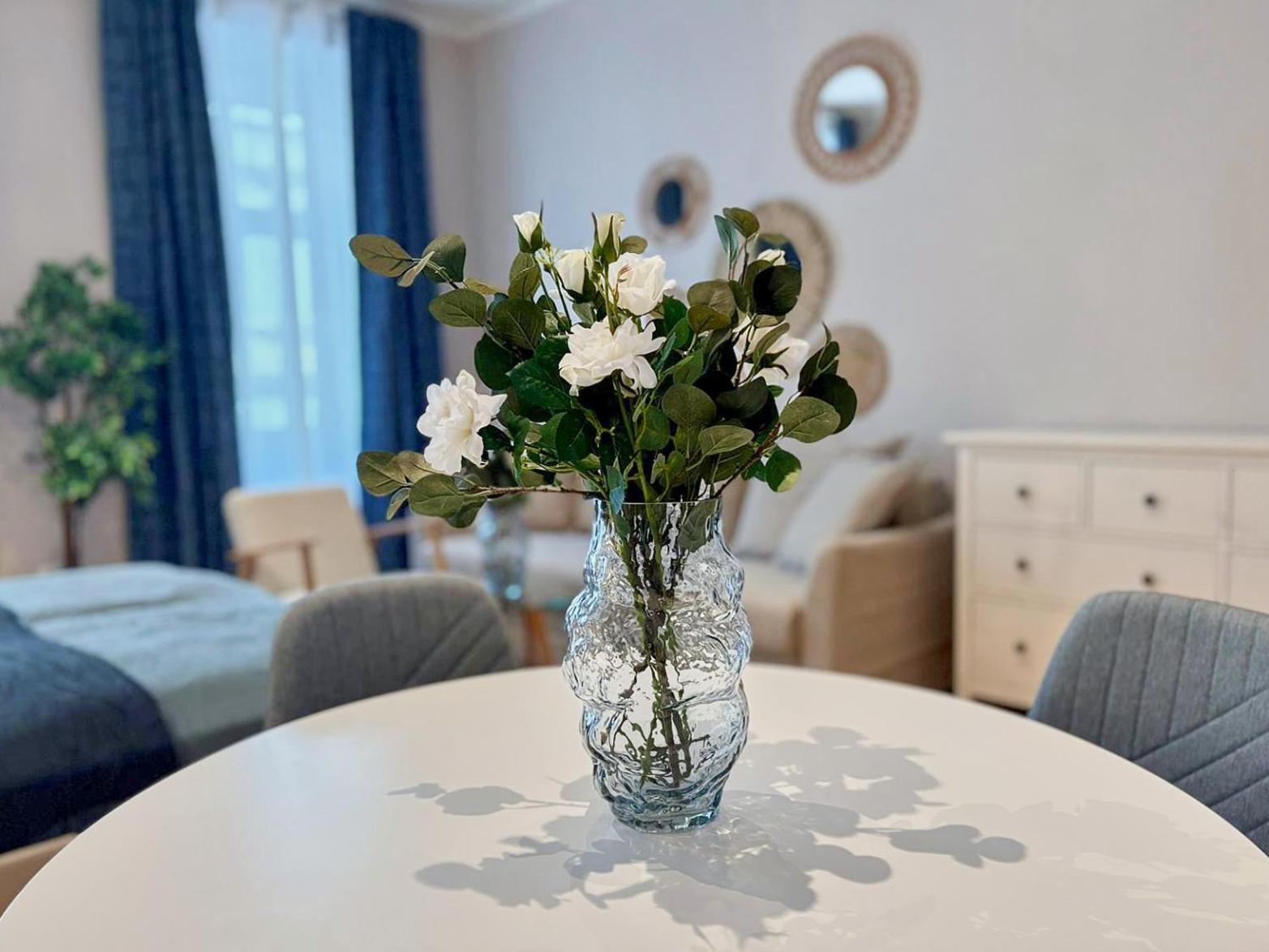 Spacious And Near Metro I Close To Parks I Akh Apartment Viena Exterior foto